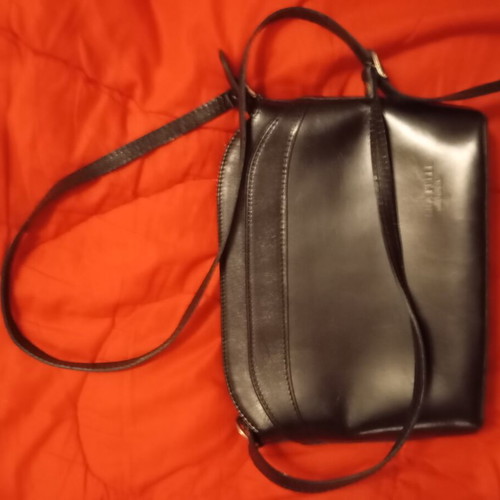 Vera Pelle crossbody bag like new, genuine leather, black