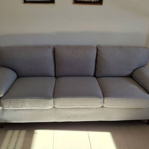 Three-seater sofa like new