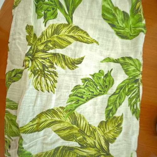 Skirt set with wrap and strapless top like new, white and green