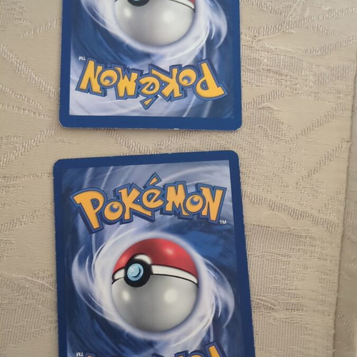 Pokemon cards Bellsprout and Weepinbell used