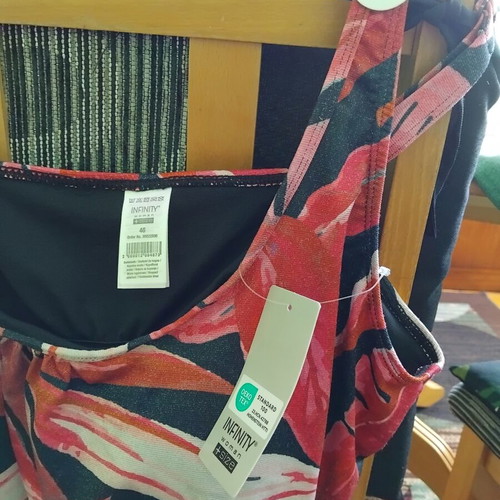 Infinity women's tankini top with tropical leaf print, size 46