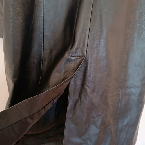 Lapel leather trench coat black like new, size M