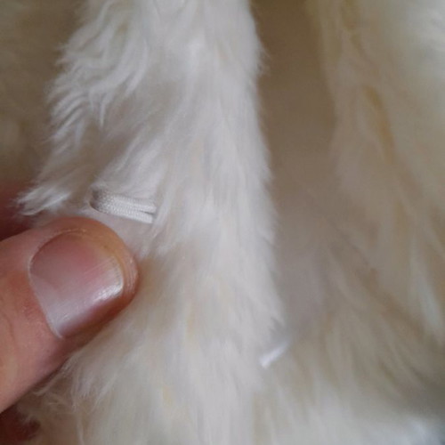 Polyester fur 100% like new for 9 to 10 years old
