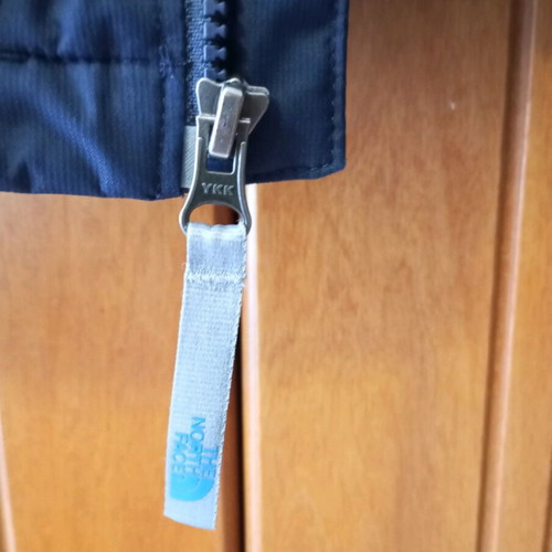 North Face jacket kids like new, size large, blue