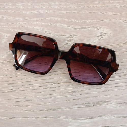 Hawkers women's sunglasses new, brown