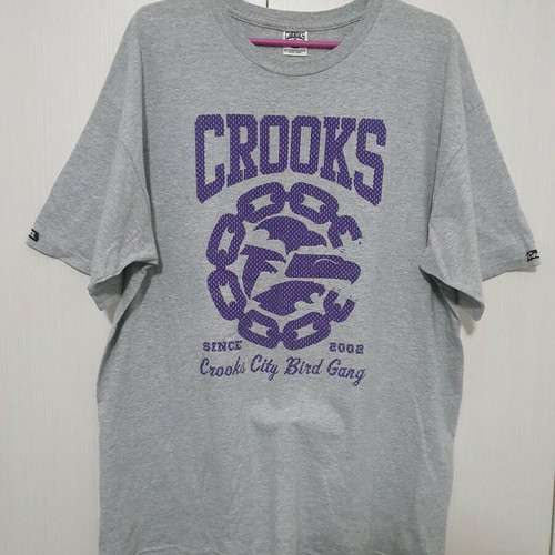 Crooks & Castles short-sleeve shirt size XL like new, gray and purple
