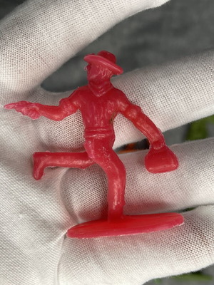 Vintage toy soldiers like new