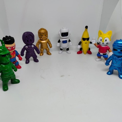 Stumble Guys figures collection 8 pieces like new