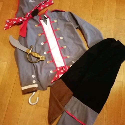 Ladybird Captain Hook costume used for 8-10 years old