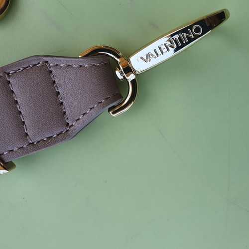 Strap bag like new, beige