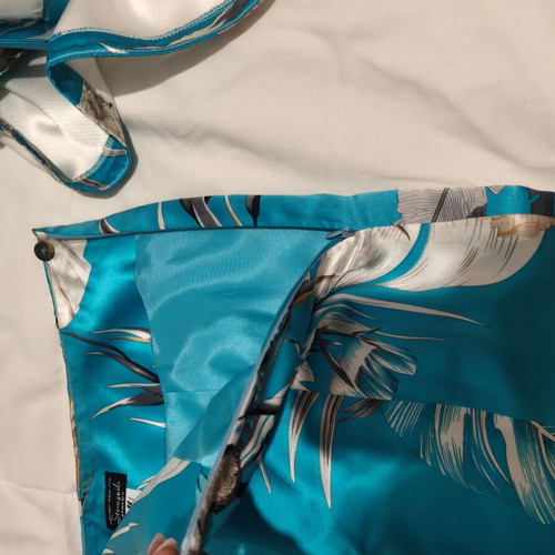 Skirt and blouse set with sarong, triacetate fabric