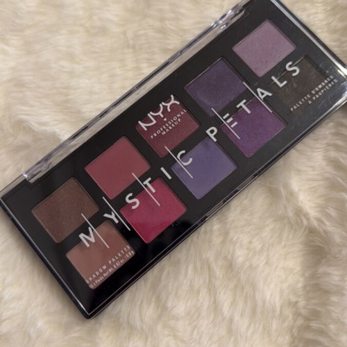 Nyx Cosmetics Palette Eyeshadow like new