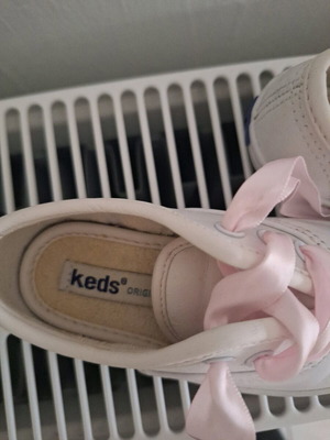 Keds children's shoes used