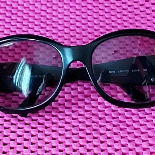 Chanel women's sunglasses used, black
