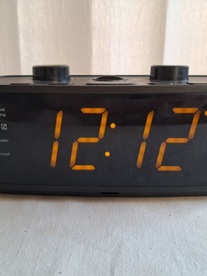 Medion MD 43472 / FM ραδιορολόι.