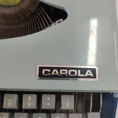 German typewriter from 1950 like new, fabric cover included