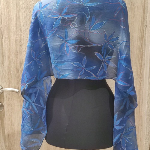 AIGNER scarf 100% silk like new, blue