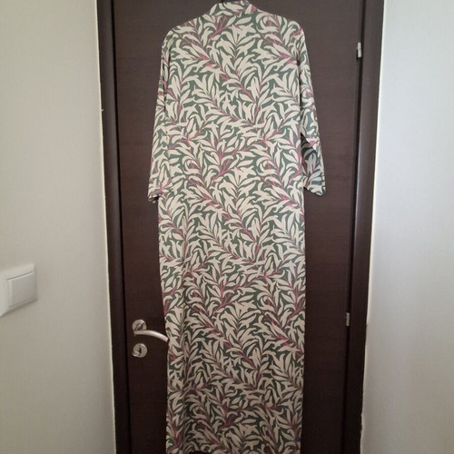 New Age caftan like new, medium-large, beige with green and pink details