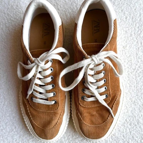 Zara brown corduroy sneakers, size 36