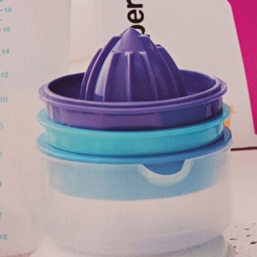 Kitchen kit new with lemon squeezer, egg separator and grater