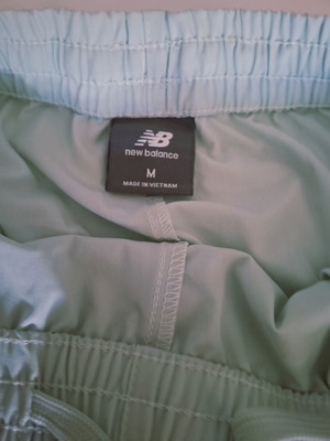 New Balance pants new, thin elastic, mint color, size M