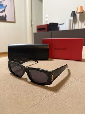 Γυναικεία γυαλιά Saint Laurent καινούργια, μαύρα