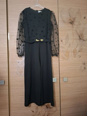Marasil girls' one-piece like new with tulle and gold sequins