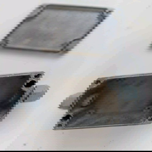 Κουτί διακλάδωσης εξωτερικό αλουμινίου σαν καινούργιο, στεγανό