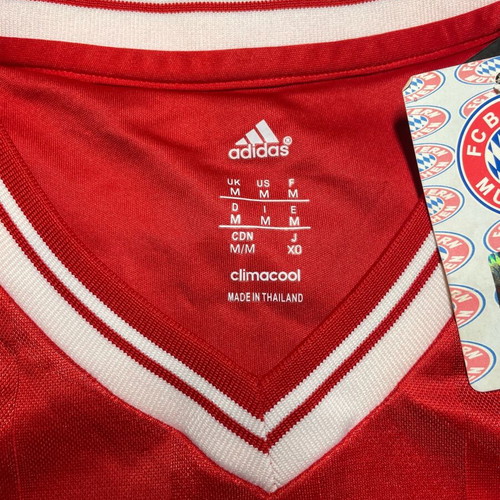 Bayern Munich Home Shirt 2013/14 like new, official replica, size M