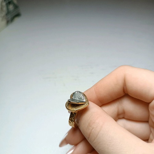 Heart ring like new