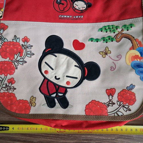 Pucca Funny Love Messenger Bag new, 00s retro style