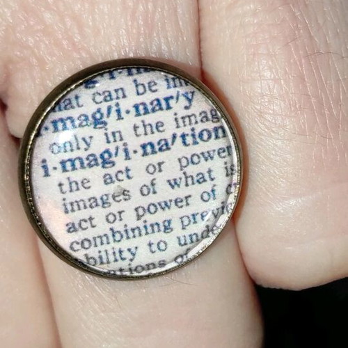 Imagination ring like new, handmade with liquid glass