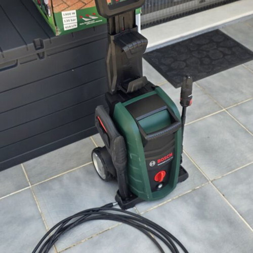 Bosch Universal Aquatak 135 high-pressure washer used