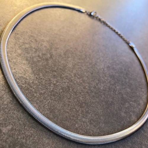 Steel necklace chain new, silver color