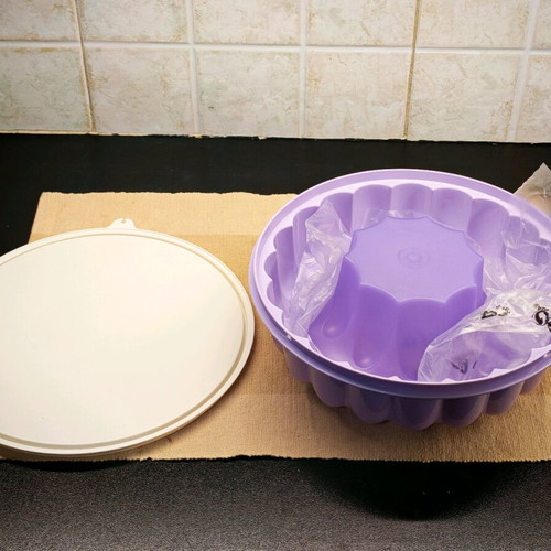 Tupperware jelly mold large 2.5lt new
