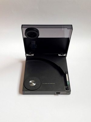 Sony PS-Q3A used fully automatic linear tracking turntable