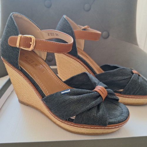 Summer platform sandals size 38 like new, comfortable