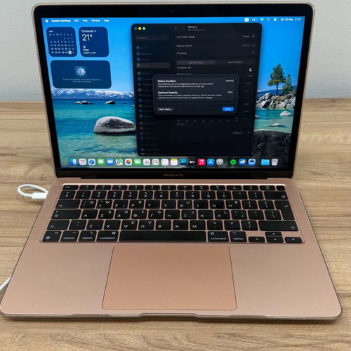 MacBook Air 13” 2020 M1 CPU like new, 8GB RAM, 256GB SSD