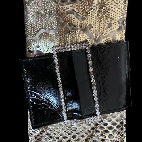 Wallet bag like new, black and gold