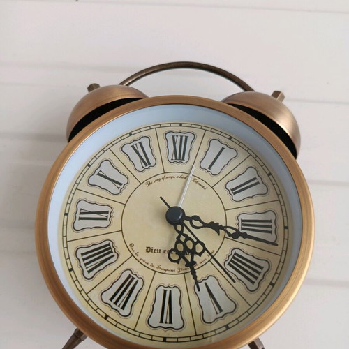 Retro bronze table alarm clock new with two bells