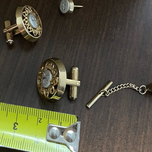 Anson vintage men's cufflinks and tie pin set gold 1970s like new