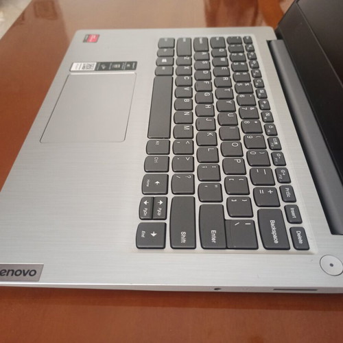 Lenovo Ideapad 3 Ryzen 3 3250U 14" FHD laptop 8GB 256GB SSD