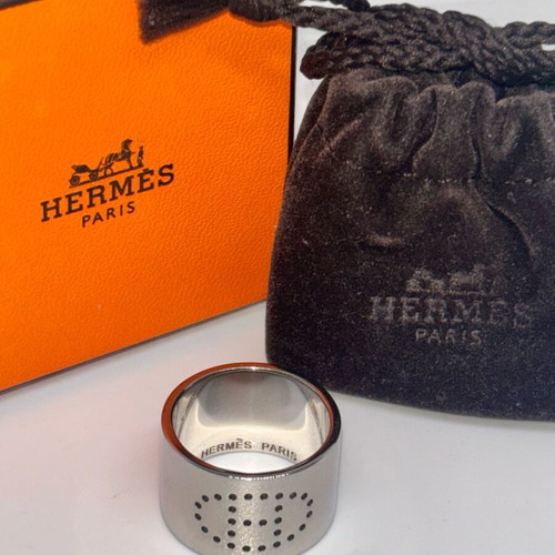 Hermes H silver ring like new