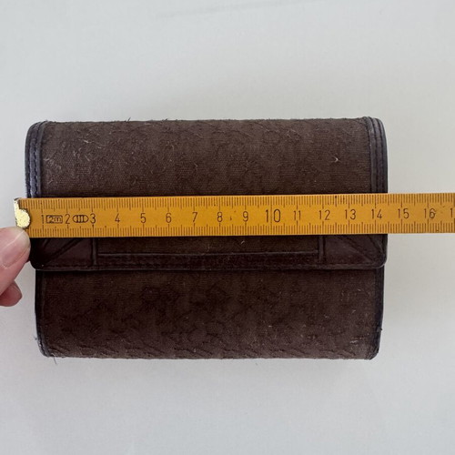 DKNY women's leather wallet used, brown