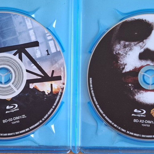 The Dark Knight Blu-ray set like new with Greek and Bulgarian subtitles