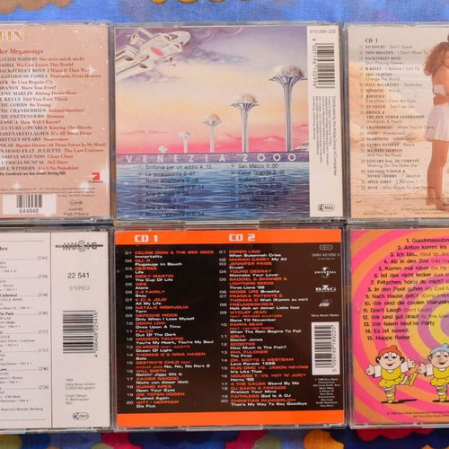 Music CD box set, 9 discs in 6 cases