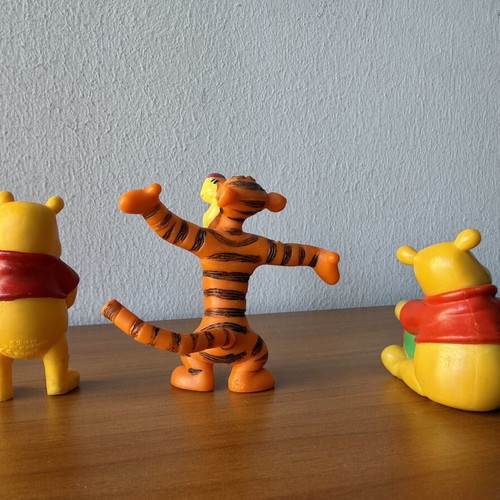 Winnie The Pooh and Tigger figures set used, Disney Bullyland