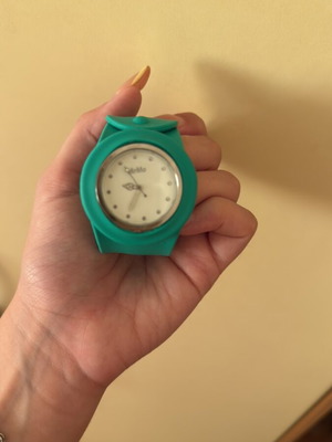 Momo wristwatch new, turquoise with playful strap