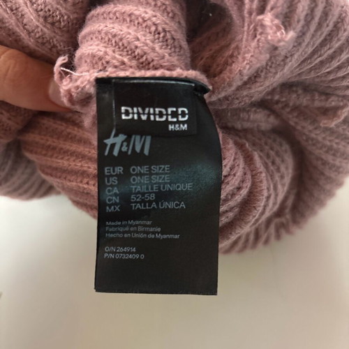 H&M hat like new, worn twice