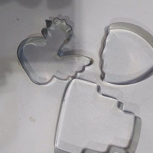 Metal Cookie Cutters Set 25+ Pieces Like New